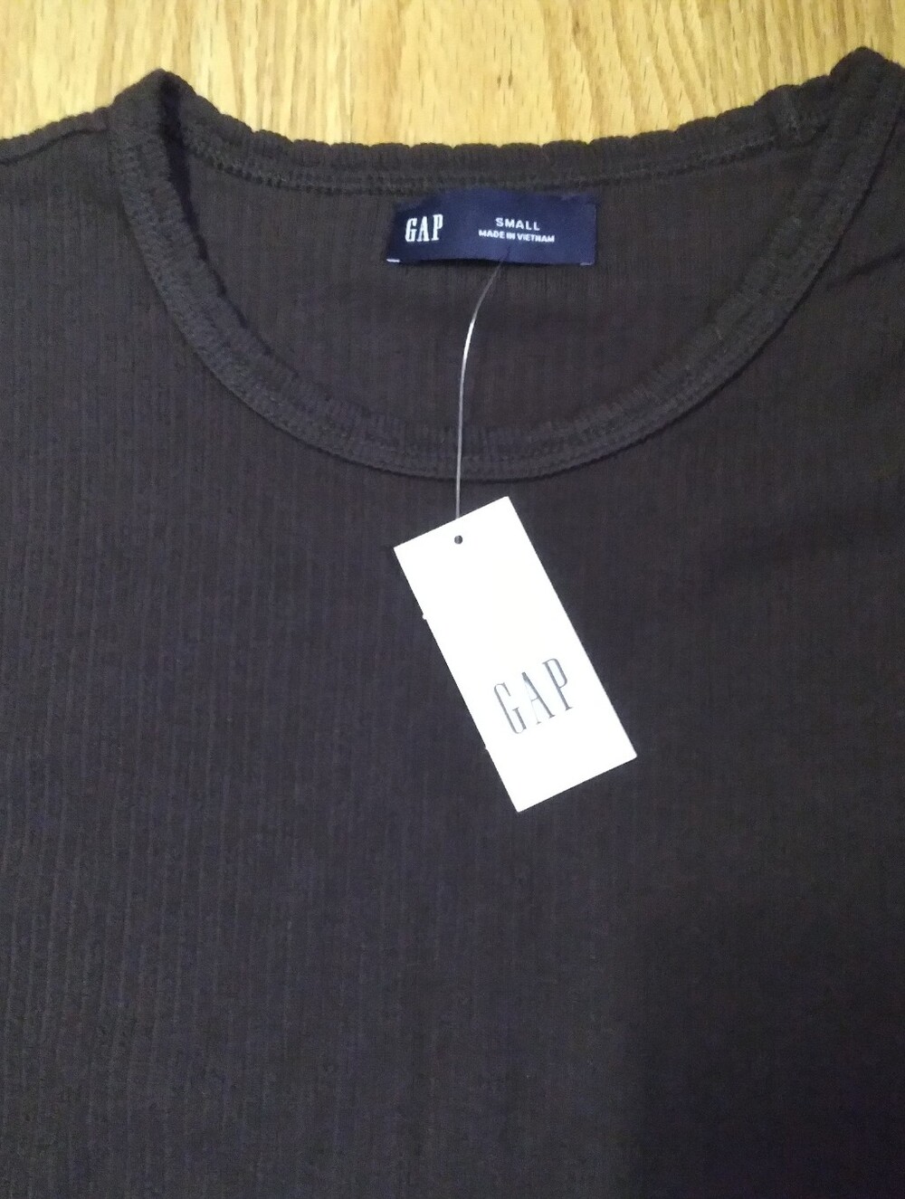 GAP Small Top Brown Ribbed  NWT - Picture 3 of 7